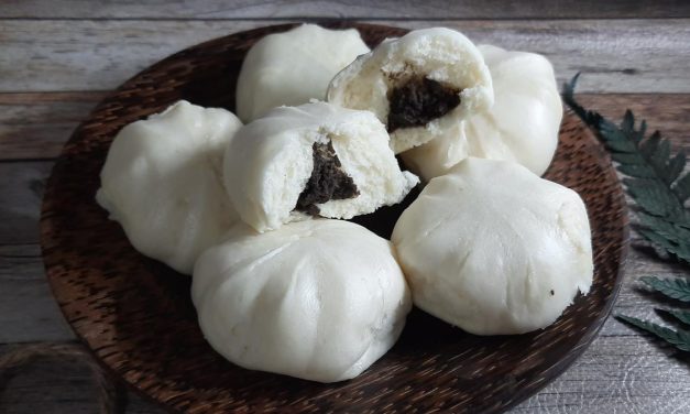 Kue Tradisional Tiongkok Bakpao Dengan Isian