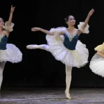 Tarian Klasik Balet Yang Dengan Teknik Dan Perlengkapan Khusus