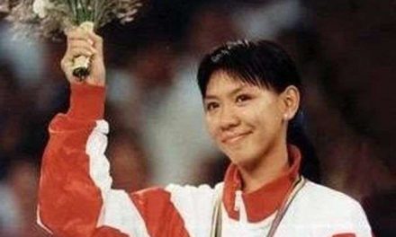 Mantan Atlet Bulutangkis Susi Susanti Sang Legenda