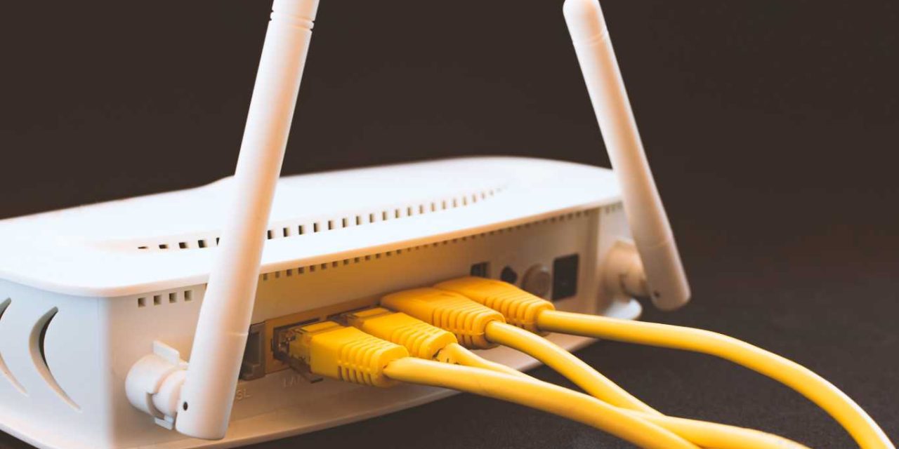 Penghubung Jaringan Internet Melalui Cara Kabel LAN