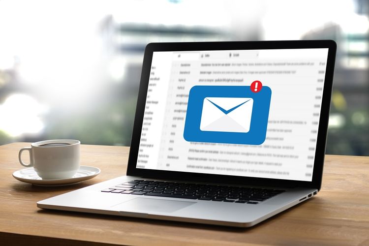 Pengiriman Surat Elektronik Melalui Teknologi Email