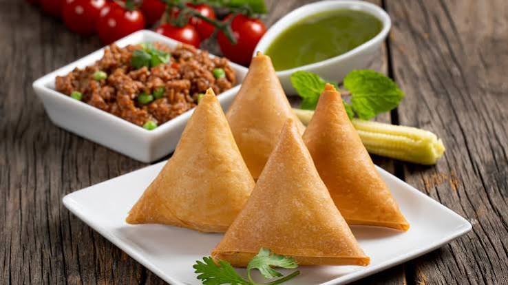 Makanan Asia Selatan Samosa Seperti Jajanan Ringan