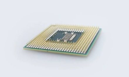Komponen Kecil Chip Di Dalam Perangkat Elektronik