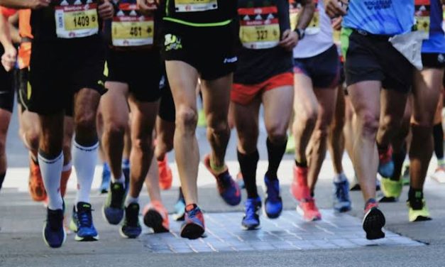 Olahraga Lari Maraton Dengan Jarak Jauh