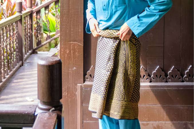 Sebuah Hasil Budaya Tradisional Kain Songket