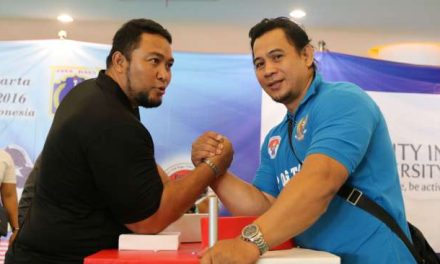 Permainan Seru Panco Dalam Kekuatan Tangan