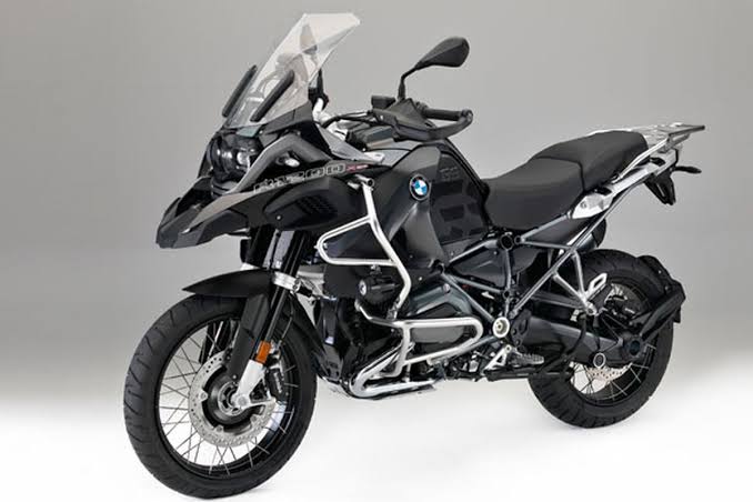 Kendaraan Mewah Motor BMW Dengan Keunggulannya